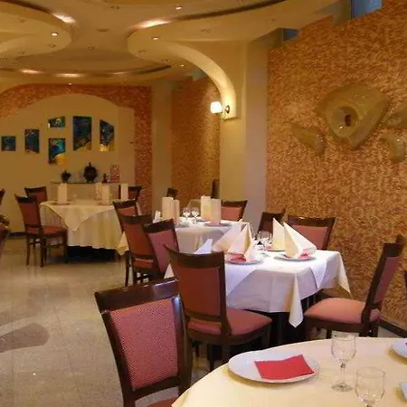 Class Hotel 3*